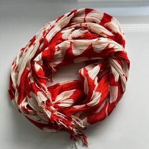 Gap Lightweight Floral Scarf. 68" long x 21" wide